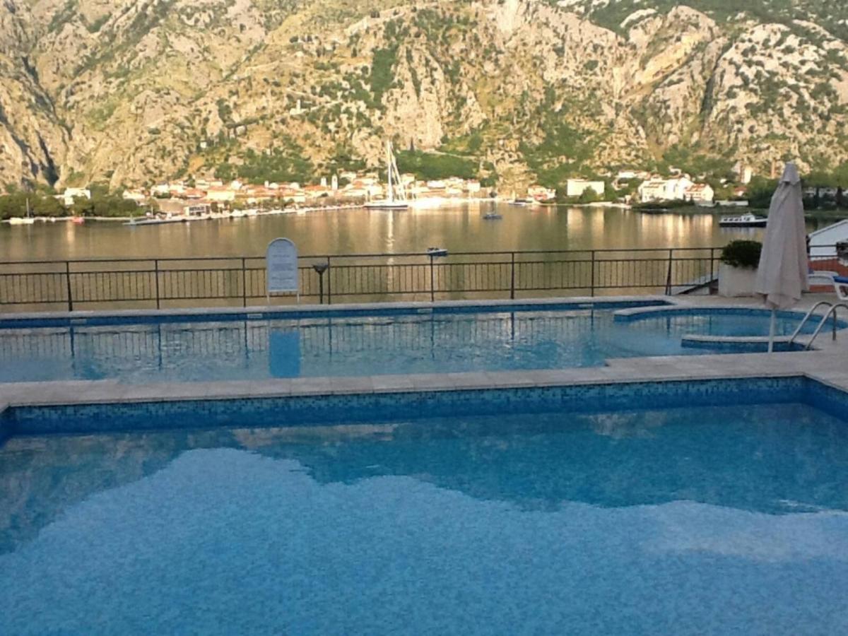 Apartamento Radiant Kotor Exterior foto