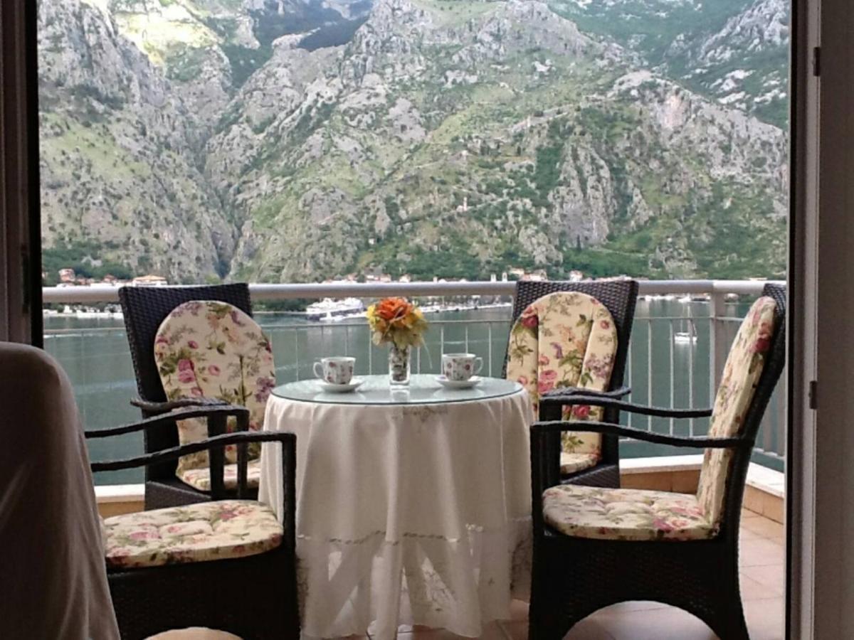 Apartamento Radiant Kotor Exterior foto