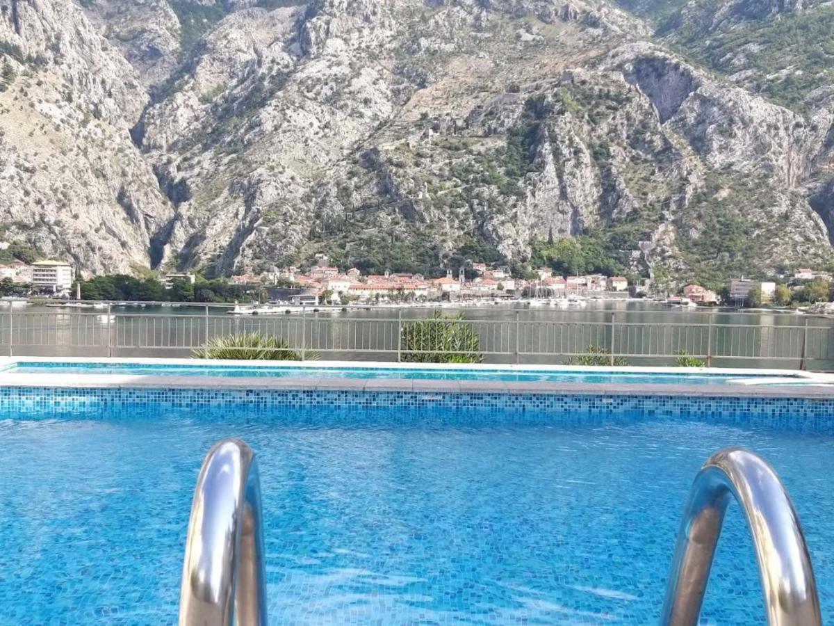 Apartamento Radiant Kotor Exterior foto