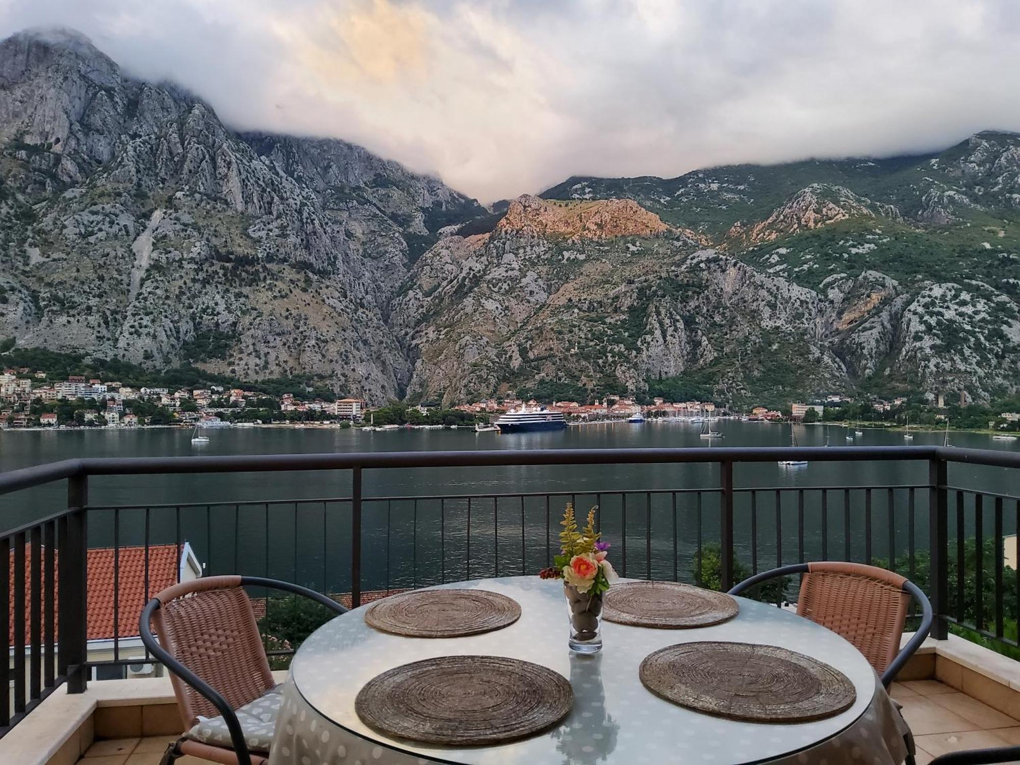 Apartamento Radiant Kotor Exterior foto